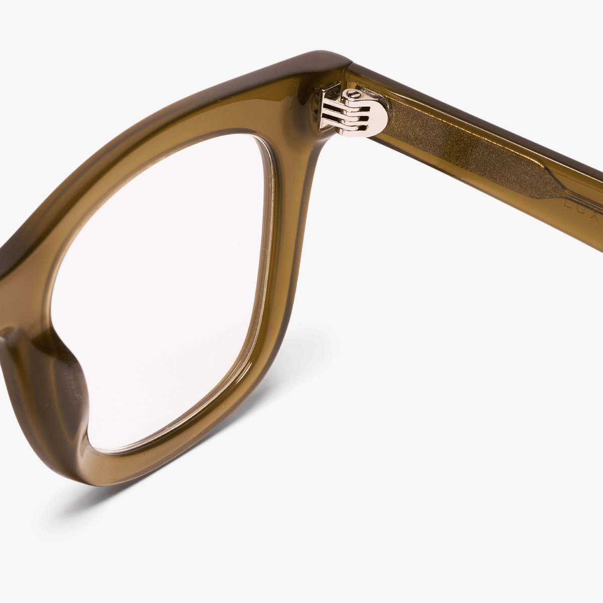 Luxreaders stylish Women's Samsø Shiny Olive Reading glasses. Made from Bio-acetate in a Square shape.