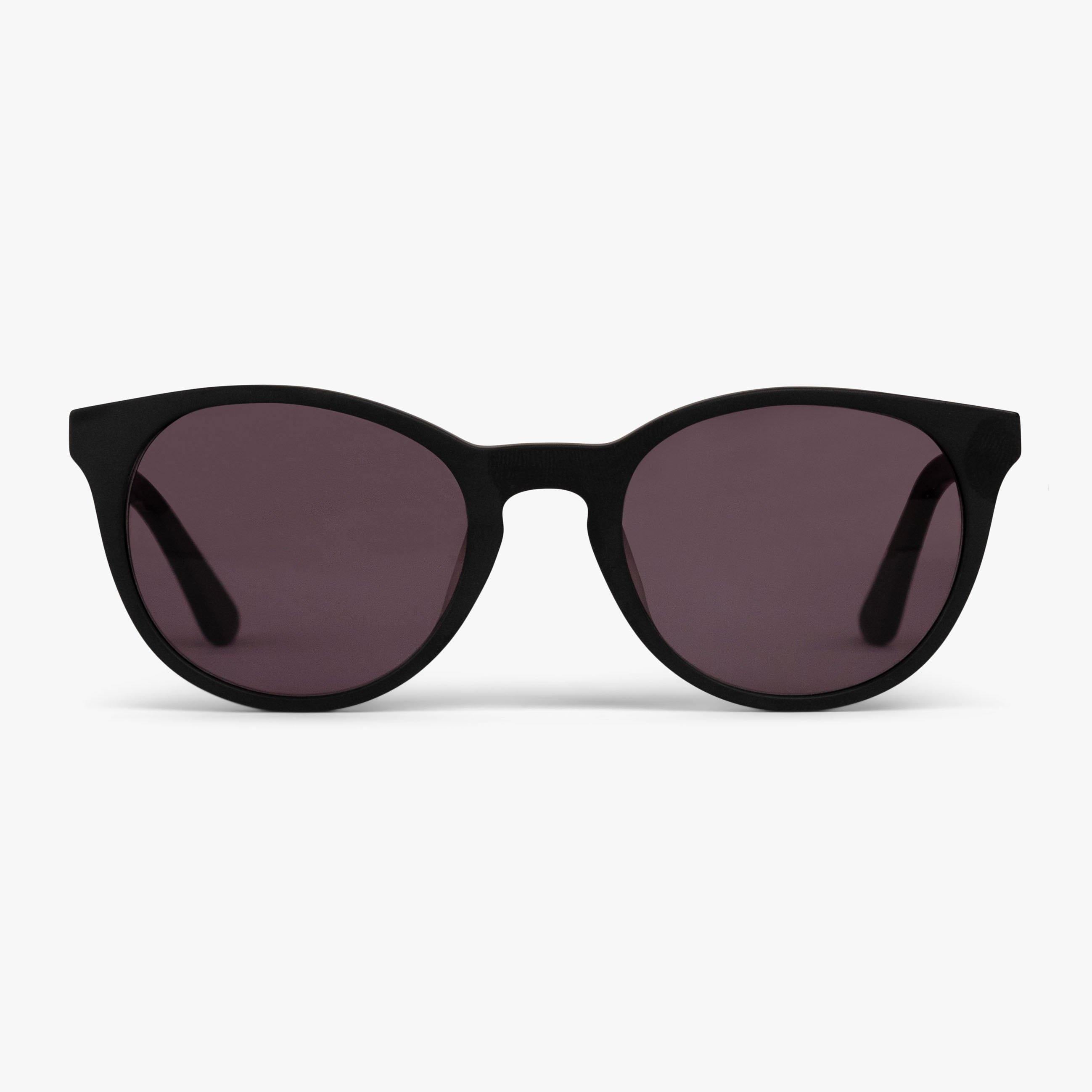Örebro Black sunglasses with round black frames and dark lenses