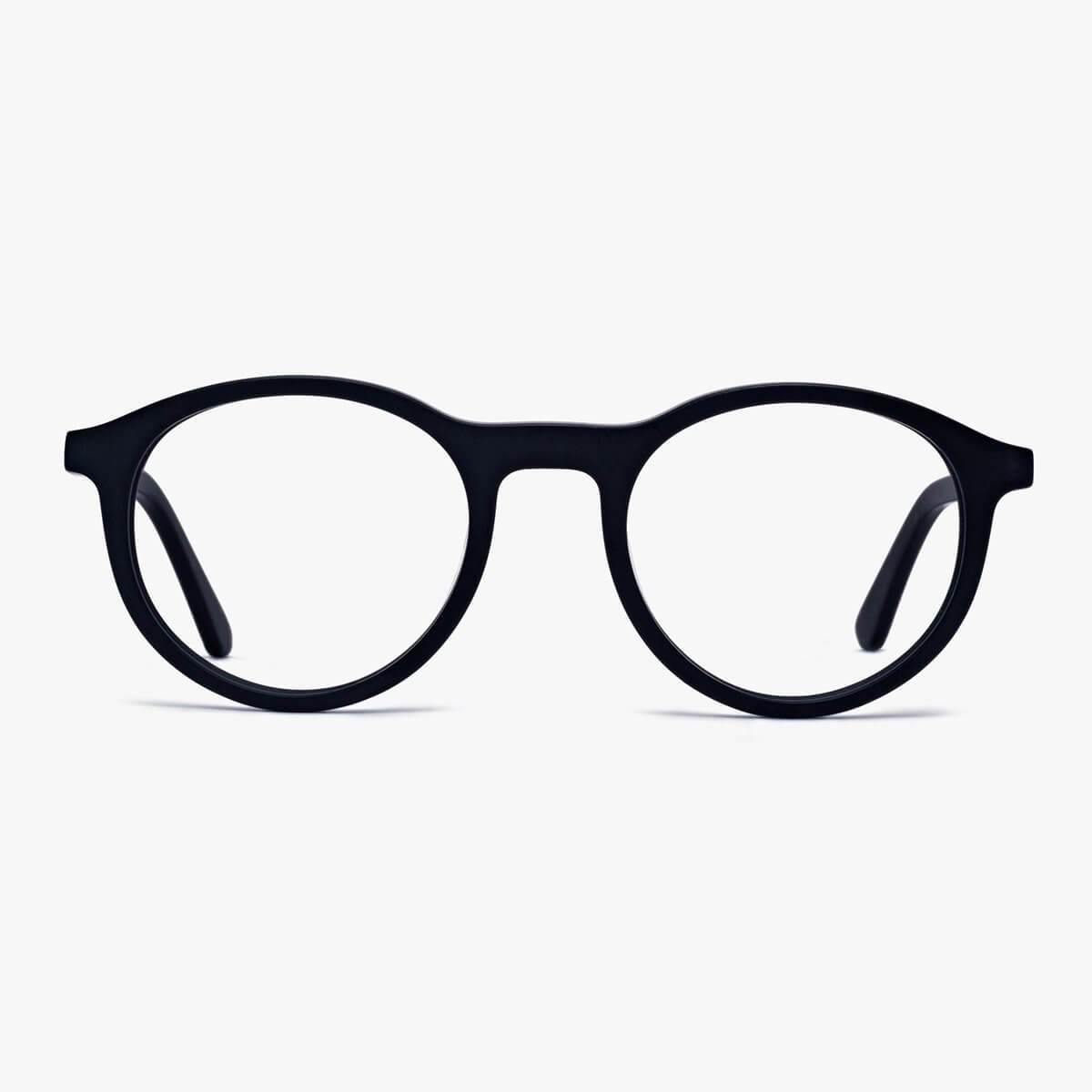 Løkken Black round eyeglasses with a sleek black frame