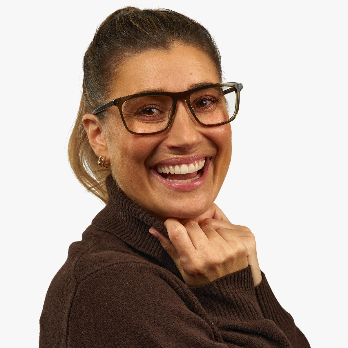 womens-oslo-shiny-olive_reading-glasses_female-model-1.jpg?v=1771421241&width=1200